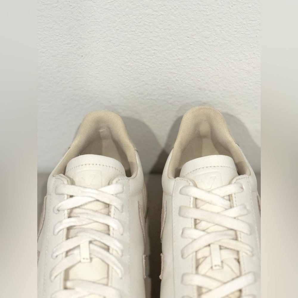 Veja Campo Chromefree Leather Sneakers White Sz: 39 - Picture 8 of 13